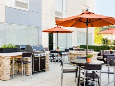 Towneplace Suites By Marriott Richmond Exterior photo